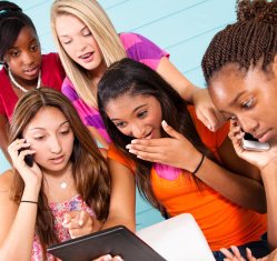 How to Prevent Cyber Bullying and Protect My Daughter how to prevent cyber bullying